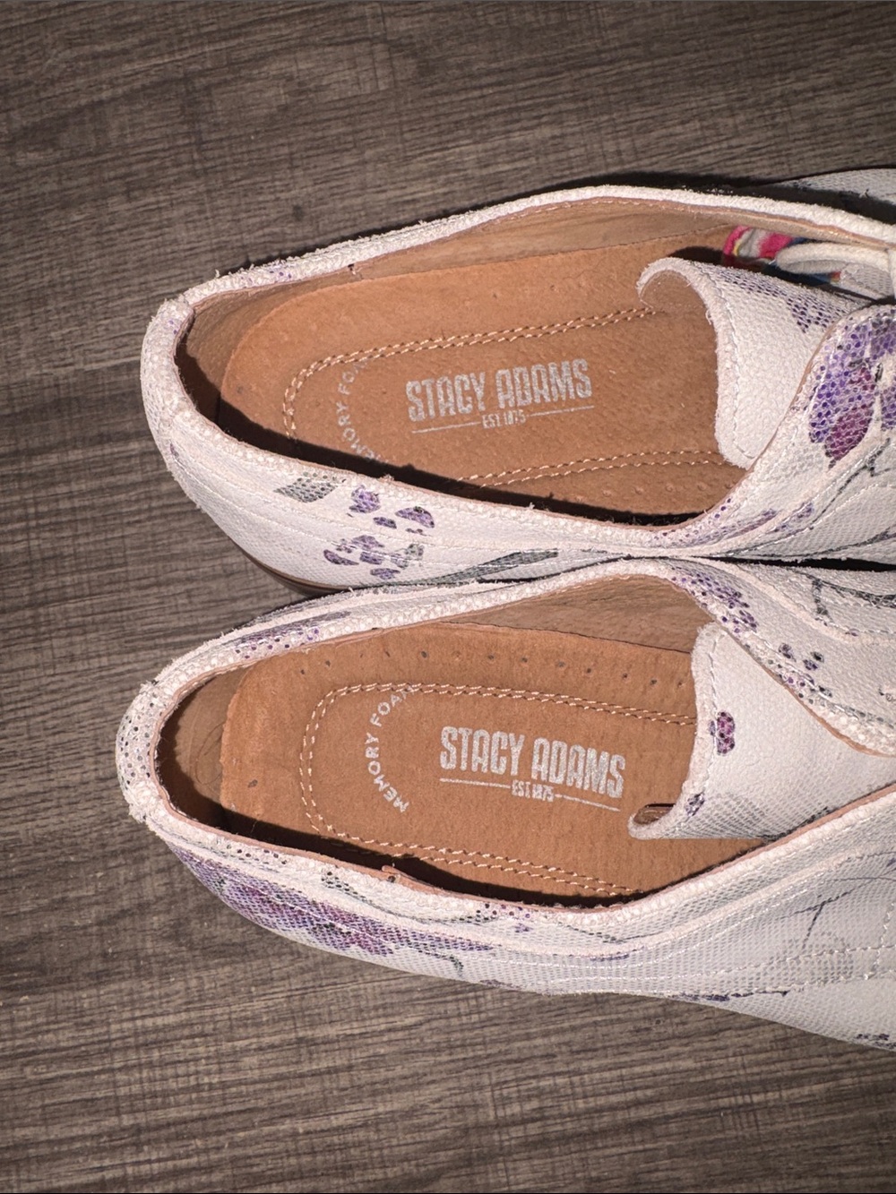 Stacy Adams White Canvas Derby with Purple Floral Print - Picture 10 of 10
